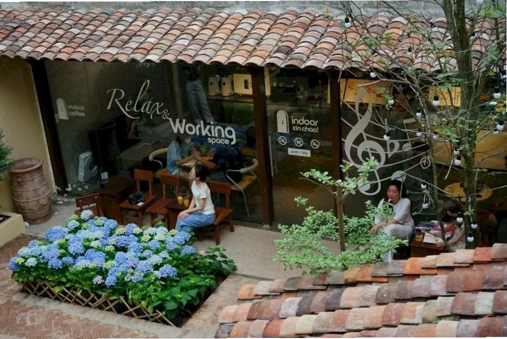 Không gian Indoor Xuân La mang đậm phong cách chill